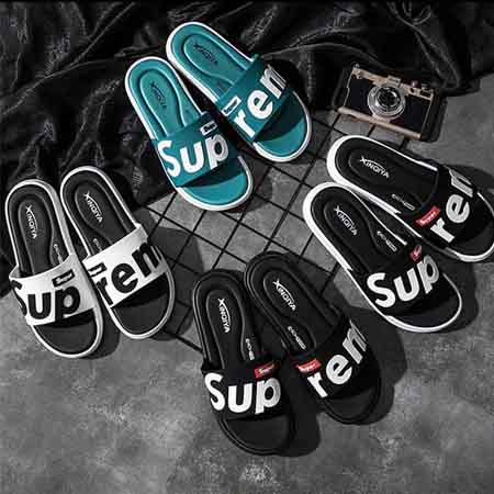 Supreme スリッパ 夏用